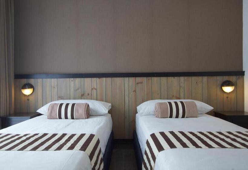 Номер Стандарт с Балконом, 7 Bidadari Hotel Seminyak