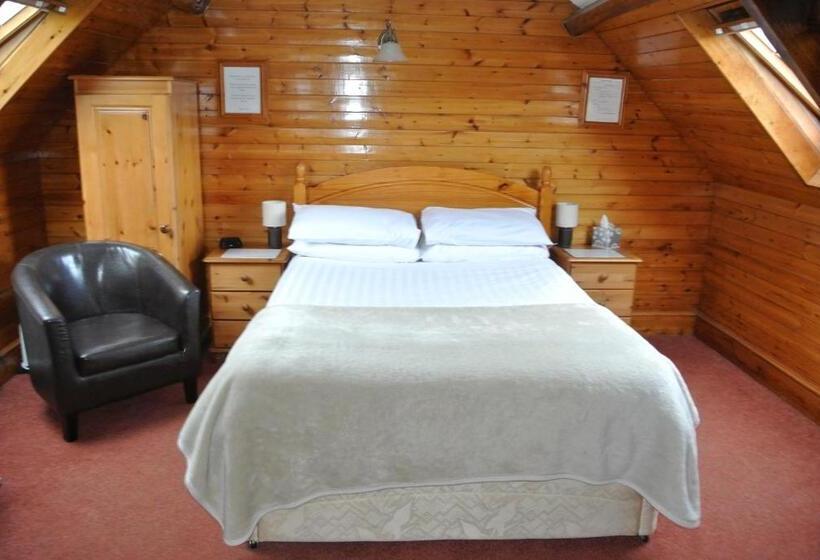 Номер Стандарт, Old Castle Farm Guest House
