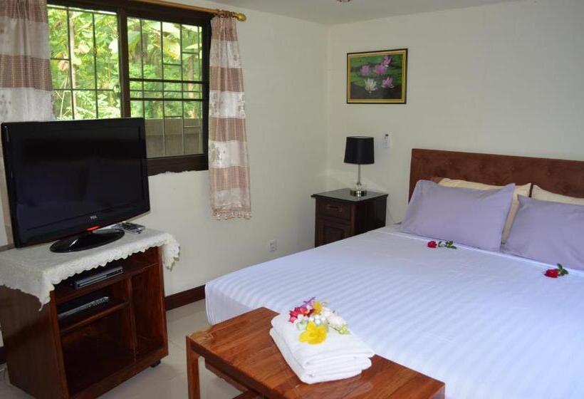 Бунгало Стандарт, Home Stay Stc Bed And Breakfast