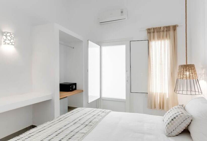 Standard Room, Eucalyptus