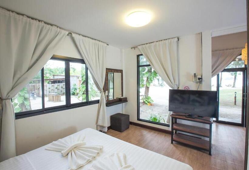 Бунгало Стандарт Вид на Море, Salisa Resort