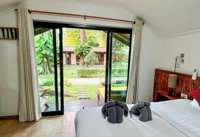 Бунгало Стандарт, Salisa Resort