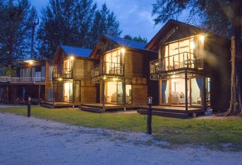 Бунгало Стандарт, Salisa Resort