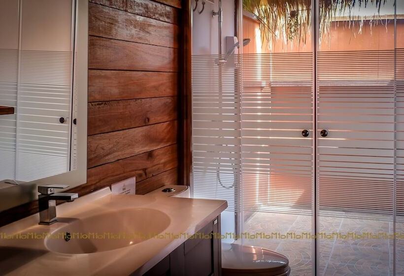 Бунгало Стандарт, Ten Moons Lipe Resort