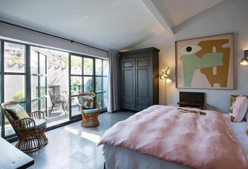 Номер Престиж, Auberge De Banne