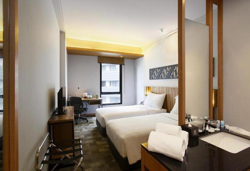 Номер Superior, Batiqa Hotel Jababeka Cikarang