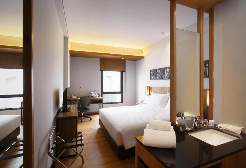 Номер Superior, Batiqa Hotel Jababeka Cikarang