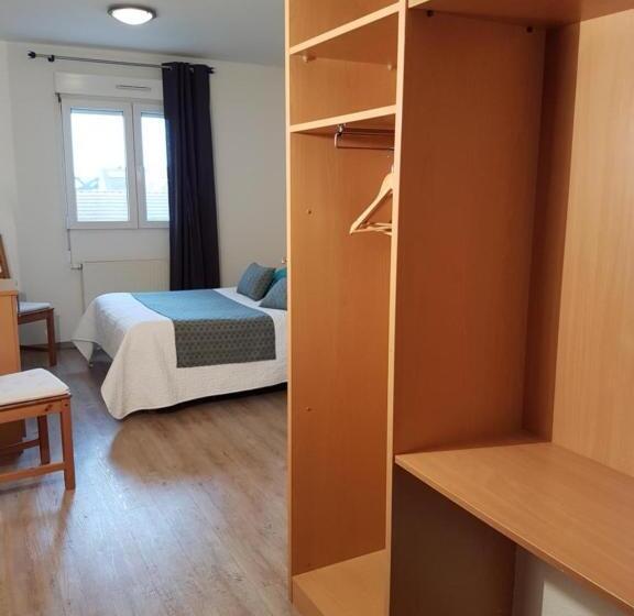 Номер Стандарт, Des Bois
