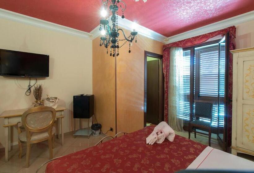 اتاق استاندارد سه نفره, Villa Margherita