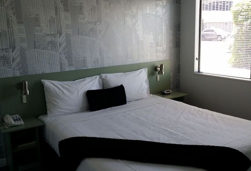 디럭스 스튜디오, Asure Abode On Courtenay Motor Inn