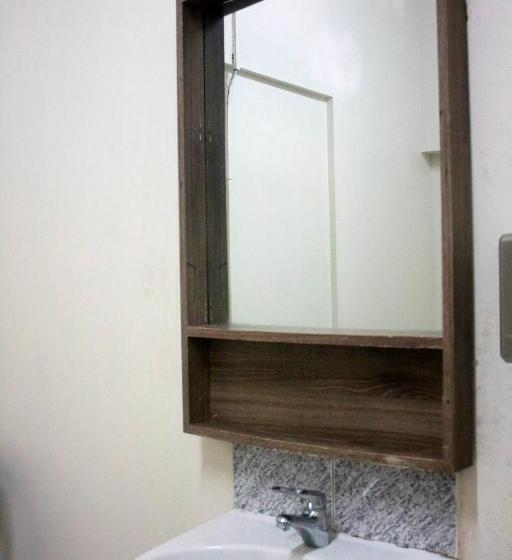 스탠다드 룸, The Hive Hostel   Traveler Friendly, Passport Only