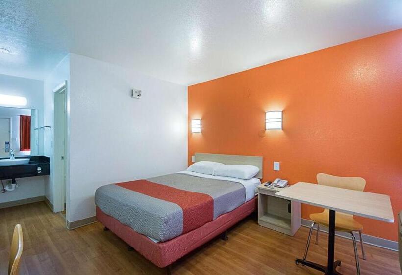 Номер Стандарт, Motel 6mcallen, Tx