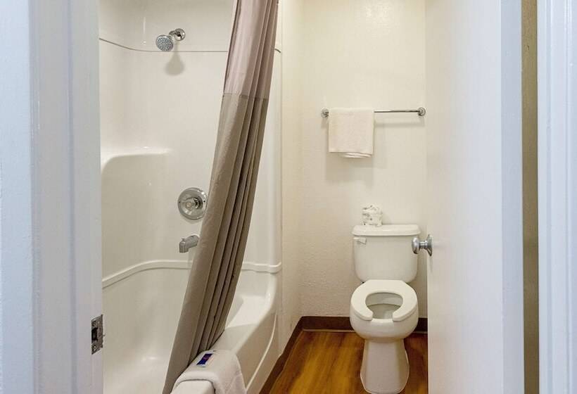 Номер Deluxe, Motel 6mcallen, Tx