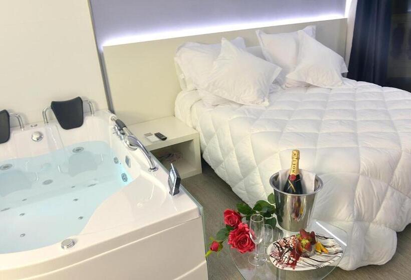 Номер Deluxe с Гидромассажем, Alcalá Del Jucar Hotel Pelayo