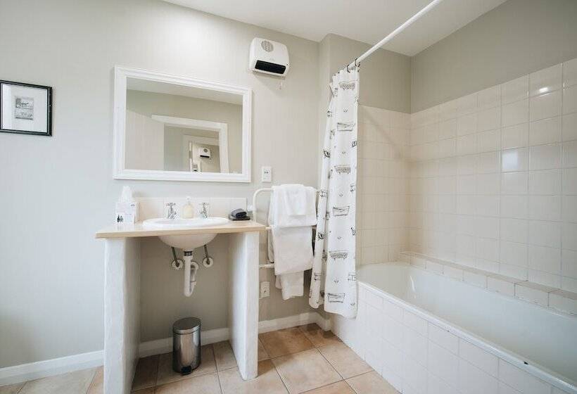 Дом 4 Спальни, Brackenridge Country Retreat & Spa