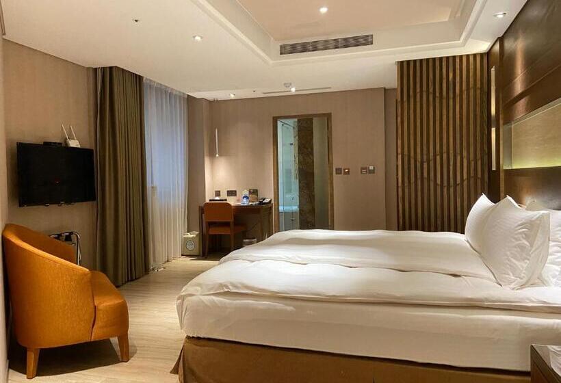 اتاق پرمیوم, Green World Taipei Station