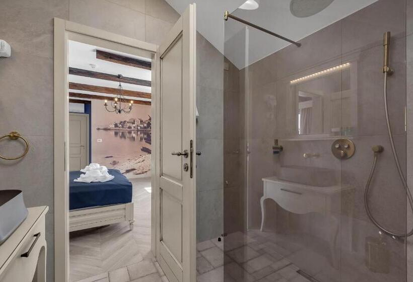 디럭스 테라스 룸 바다 전망, Heritage Hotel Liberan