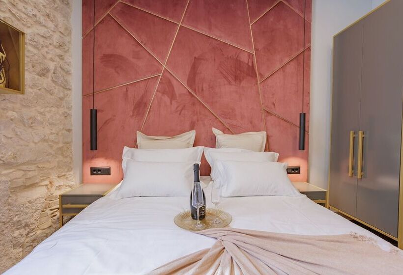 Deluxe Room, Heritage Rooms Split Olympic Dream