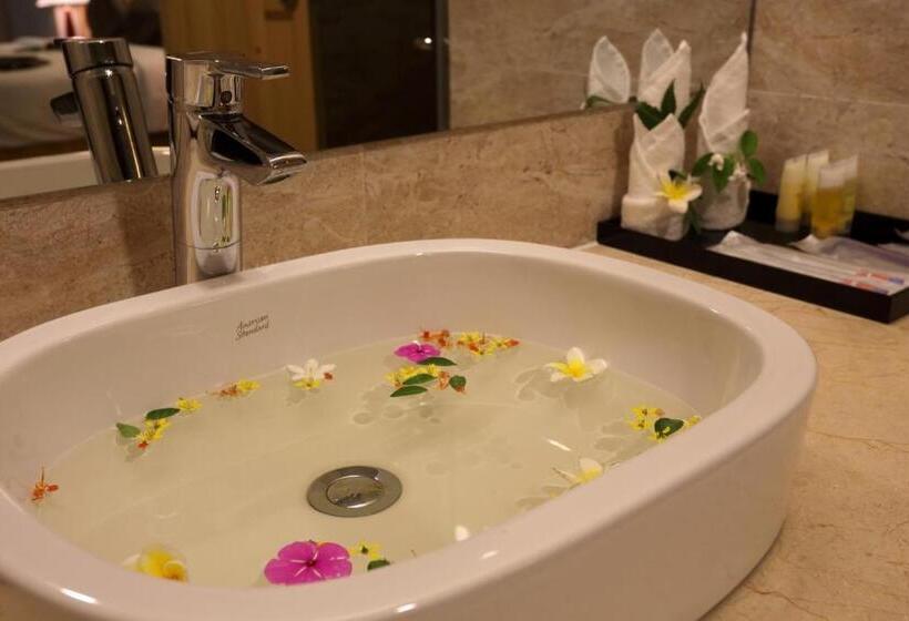 اتاق لوکس با تخت بزرگ, Muong Thanh Holiday Mui Ne