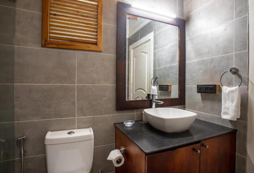 Хижина, Stone Water Eco Resort