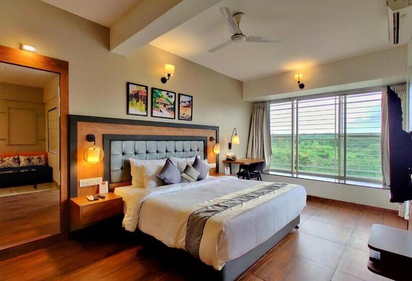 Студио Стандарт с Террасой, Pushpam Lords Resort Karjat  Pure Veg