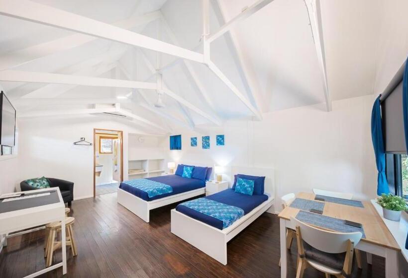 Номер Стандарт, Airlie Beach Magnums   Adults Only