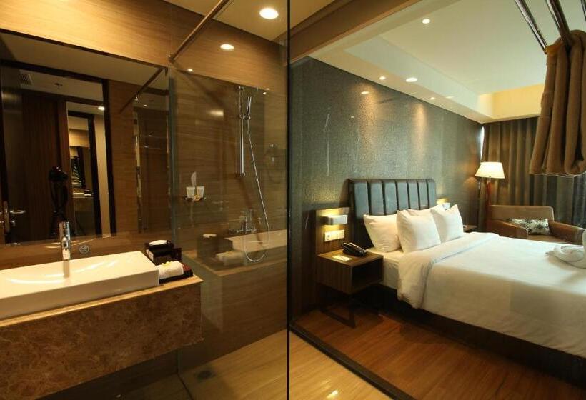 Номер Superior, The Alana Hotel & Convention Center Solo By Aston