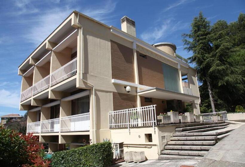 Camera Superiore Singola, Albergo Nyers