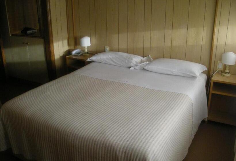 اتاق استاندارد, Albergo Nyers