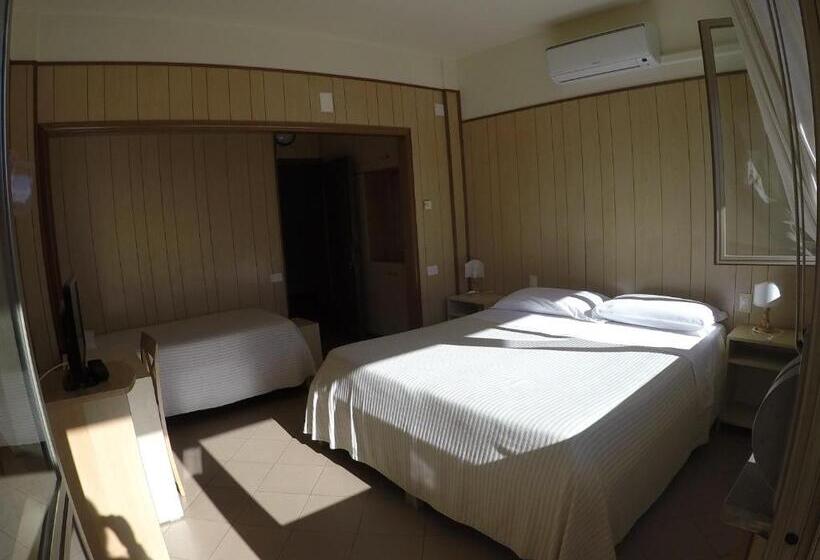 اتاق سوپریور, Albergo Nyers