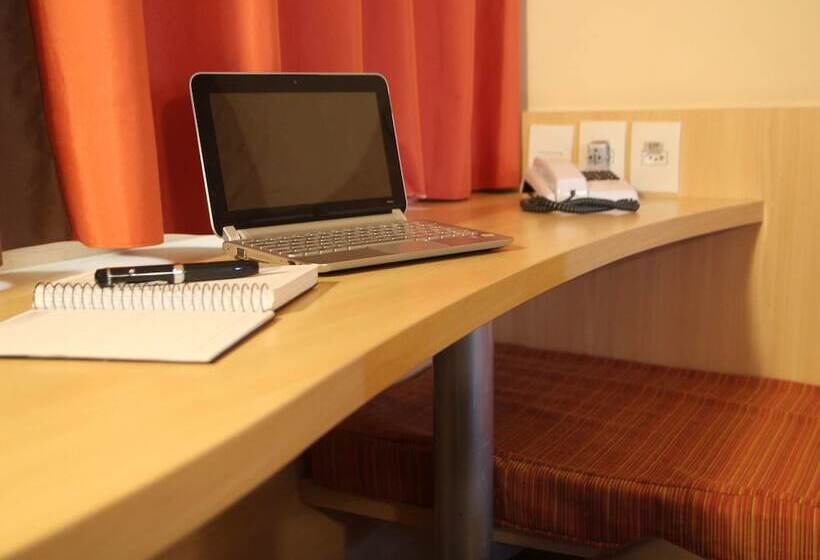 Номер Стандарт, Ibis Montes Claros Shopping