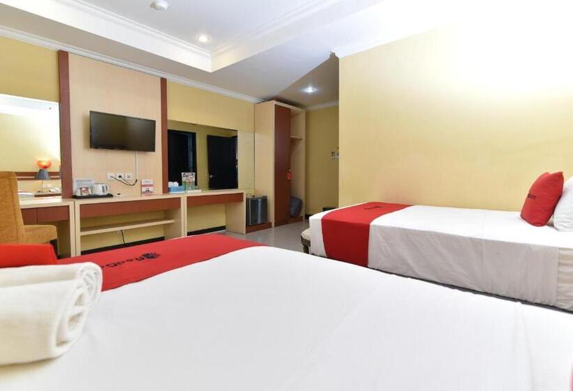 Номер Стандарт, Reddoorz Plus Near Mall Bali Galeria 2