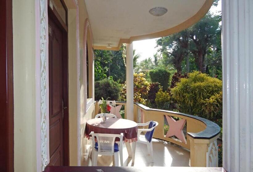 اتاق لوکس, Rico Shadow Guest House
