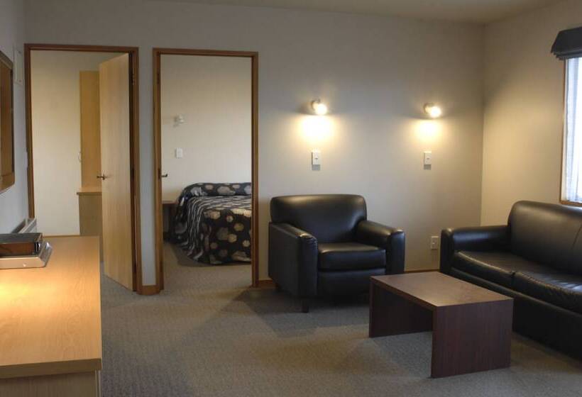 Апартаменты 2 Спальни, Shelby Motor Lodge