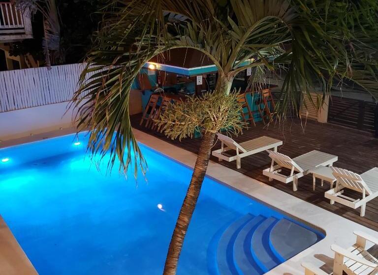 اتاق استاندارد با چشم‌انداز, Ocean Tide Beach Resort