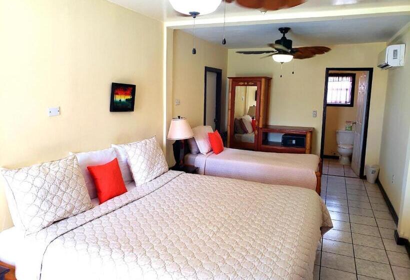 اتاق استاندارد با تخت بزرگ, Ocean Tide Beach Resort