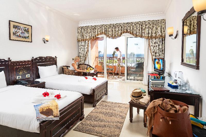 اتاق استاندارد, Three Corners Happy Life Beach Resort