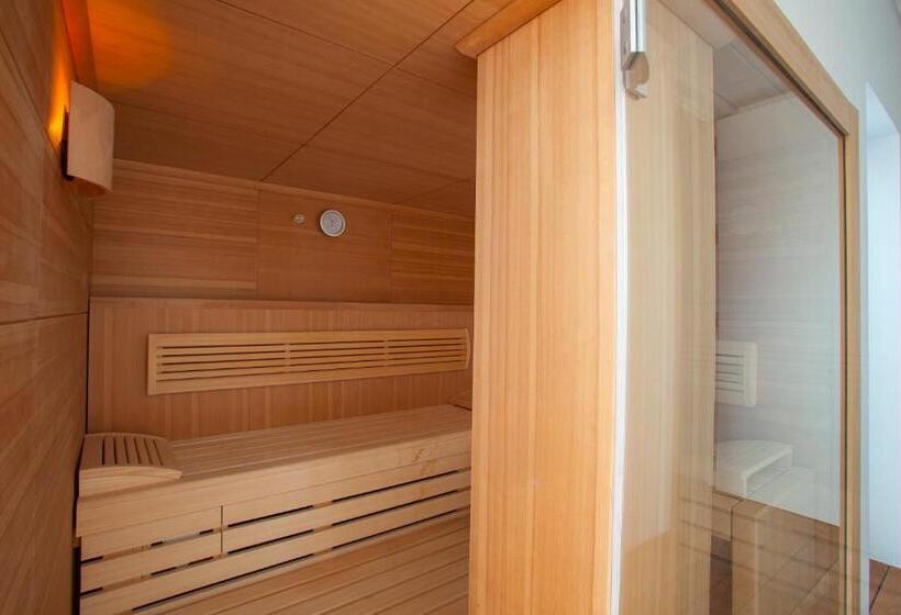 阁楼房, Olympic Residence Deluxe Apartments