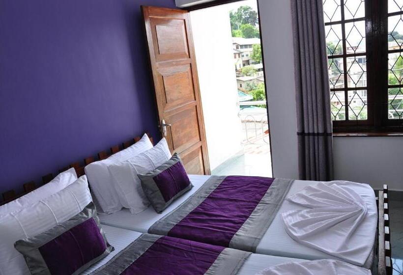 Habitación Estándar con Balcón, Highest View