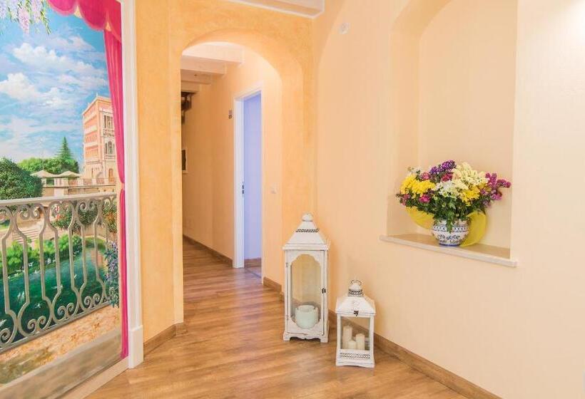اتاق استاندارد با بالکن, B&b Apollo