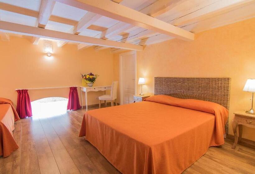 اتاق استاندارد سه نفره, B&b Apollo