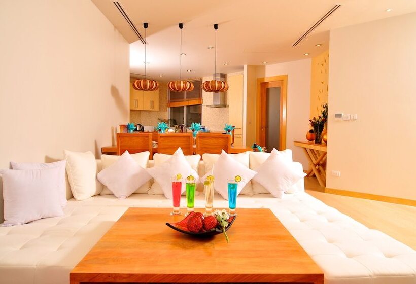 Люкс, Beachfront Phuket