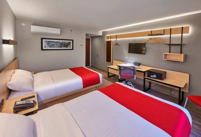 Номер Стандарт 2 Двуспальные Кровати, City Express Plus By Marriott Guadalajara Palomar