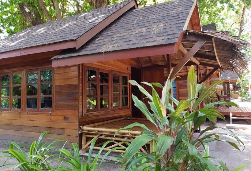 디럭스 방갈로, Lipe Beach Resort