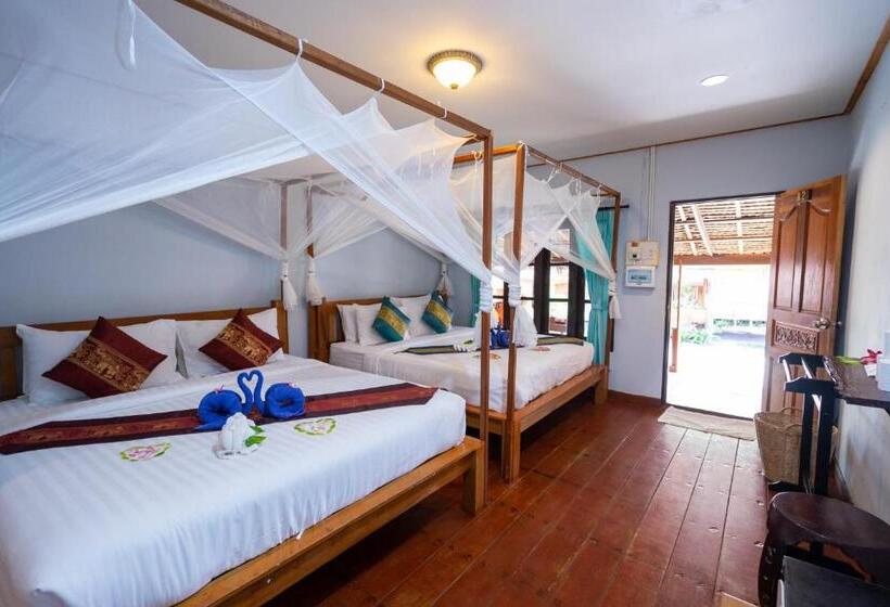 패밀리 룸, Lipe Beach Resort