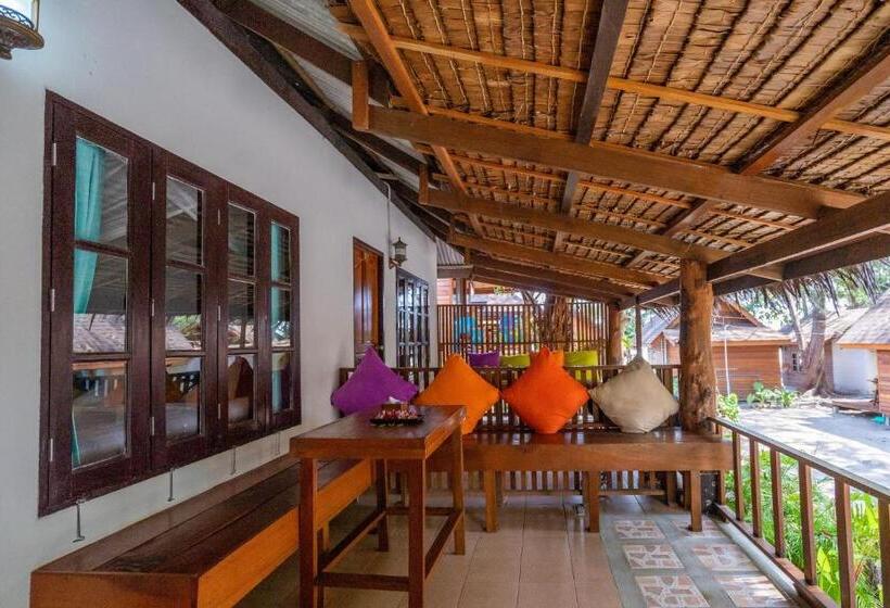 패밀리 룸, Lipe Beach Resort