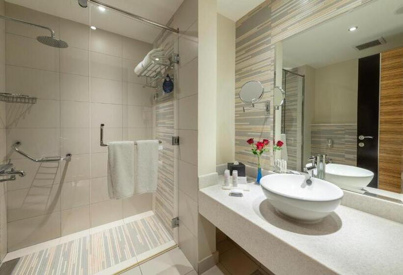 سوییت جونیور, Radisson Blu Resort Jizan