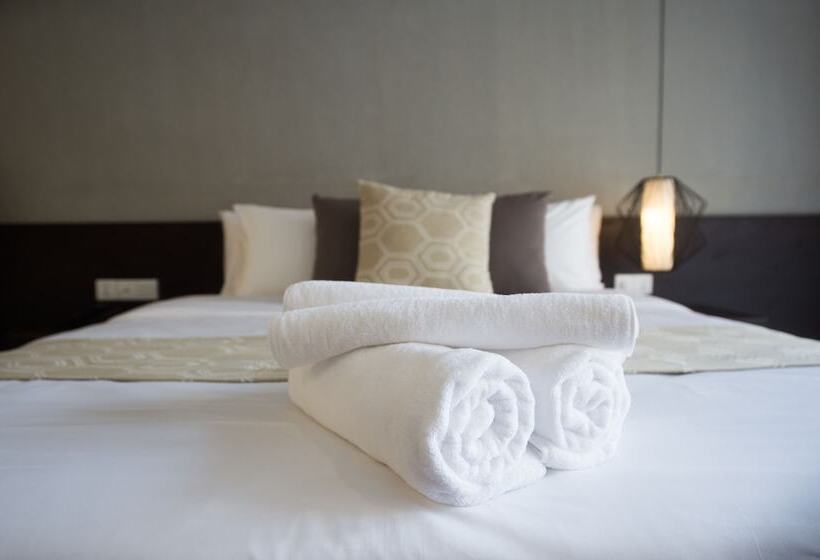 俱乐部房间, Ren Resort