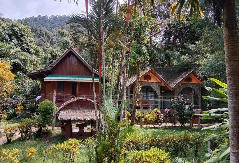带花园景观的标准洋房, Tree Tops River Huts