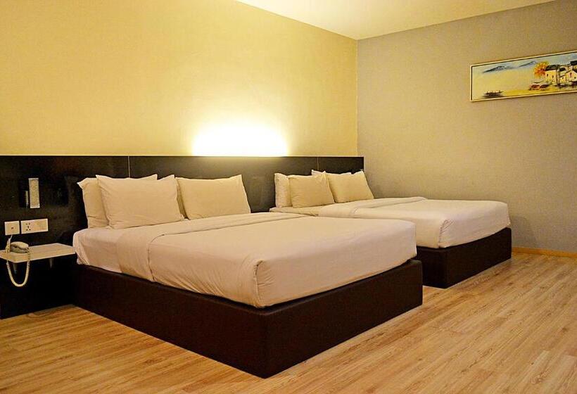 Номер Стандарт, Golden Roof Hotel Ampang Ipoh